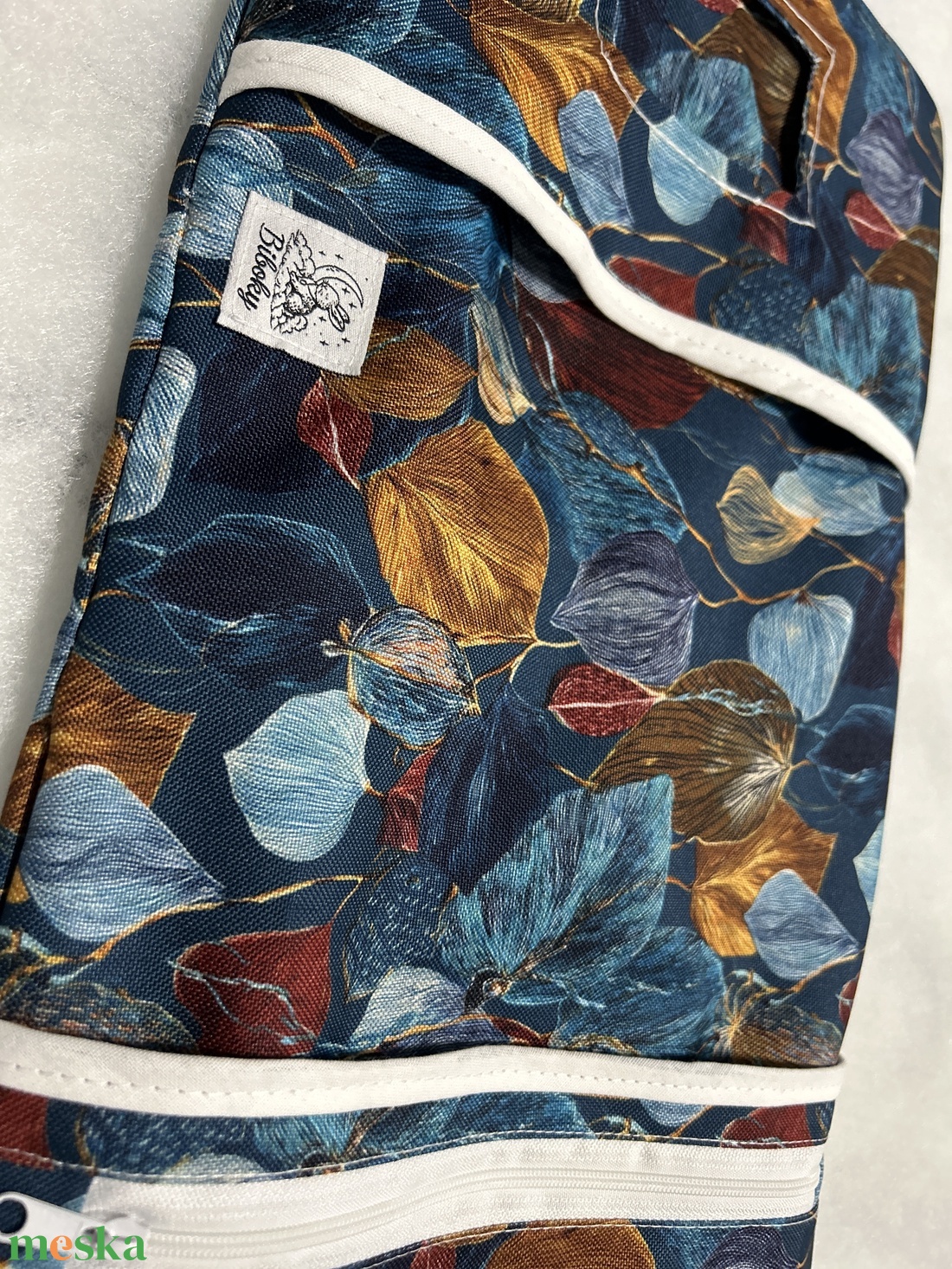 Pelenkázó neszesszer levelek - baba - mama - pelenkázó, babafürdető kellékek - pelenkázó neszeszer, pelenkatartó - Meska.hu