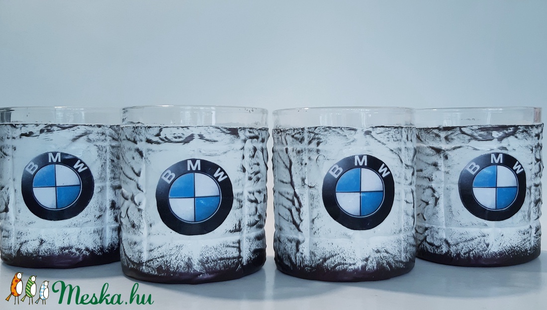 Bmw rajongóknak egyedi formájú whiskys üveg 4 db pohárral, különleges bmw rajongói ajándék, konyhadekoráció - otthon & lakás - dekoráció - díszüveg - Meska.hu Bmw rajongóknak egyedi formájú whiskys üveg 4 db pohárral, különleges bmw rajongói ajándék, konyhadekoráció - otthon & lakás - dekoráció - díszüveg - Meska.hu