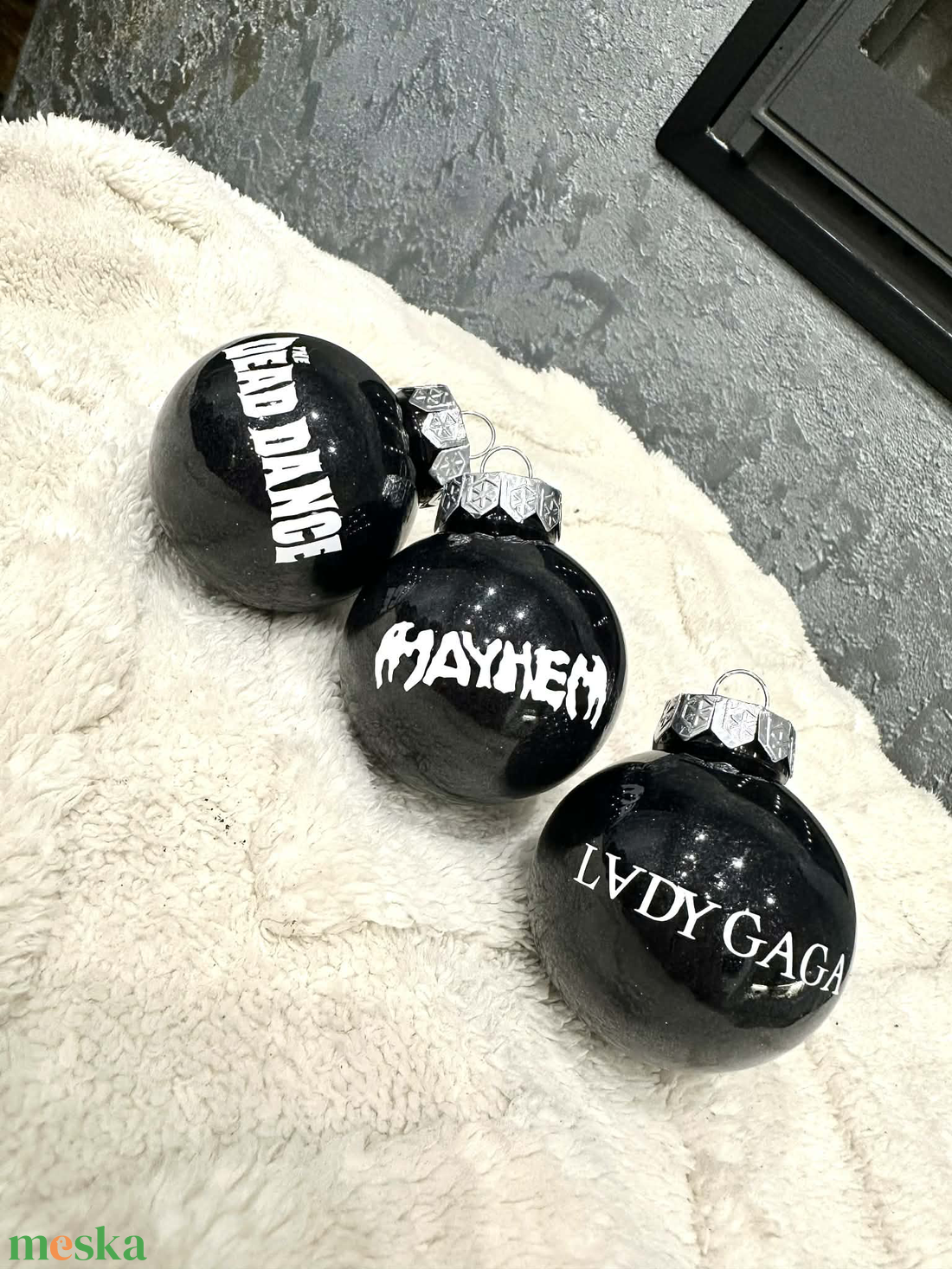 Lady Gaga karácsonyfadíszek - karácsony - karácsonyi lakásdekoráció - karácsonyfadíszek - Meska.hu