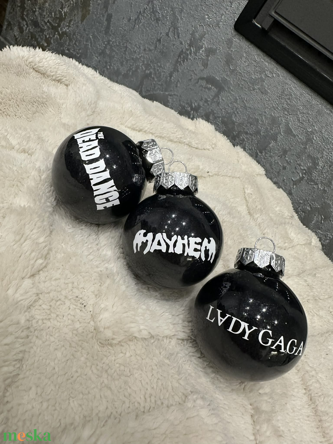 Lady Gaga karácsonyfadíszek - karácsony - karácsonyi lakásdekoráció - karácsonyfadíszek - Meska.hu