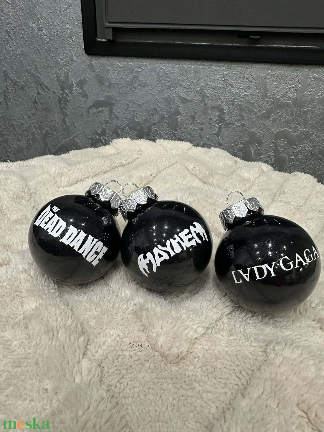 Lady Gaga karácsonyfadíszek - karácsony - karácsonyi lakásdekoráció - karácsonyfadíszek - Meska.hu