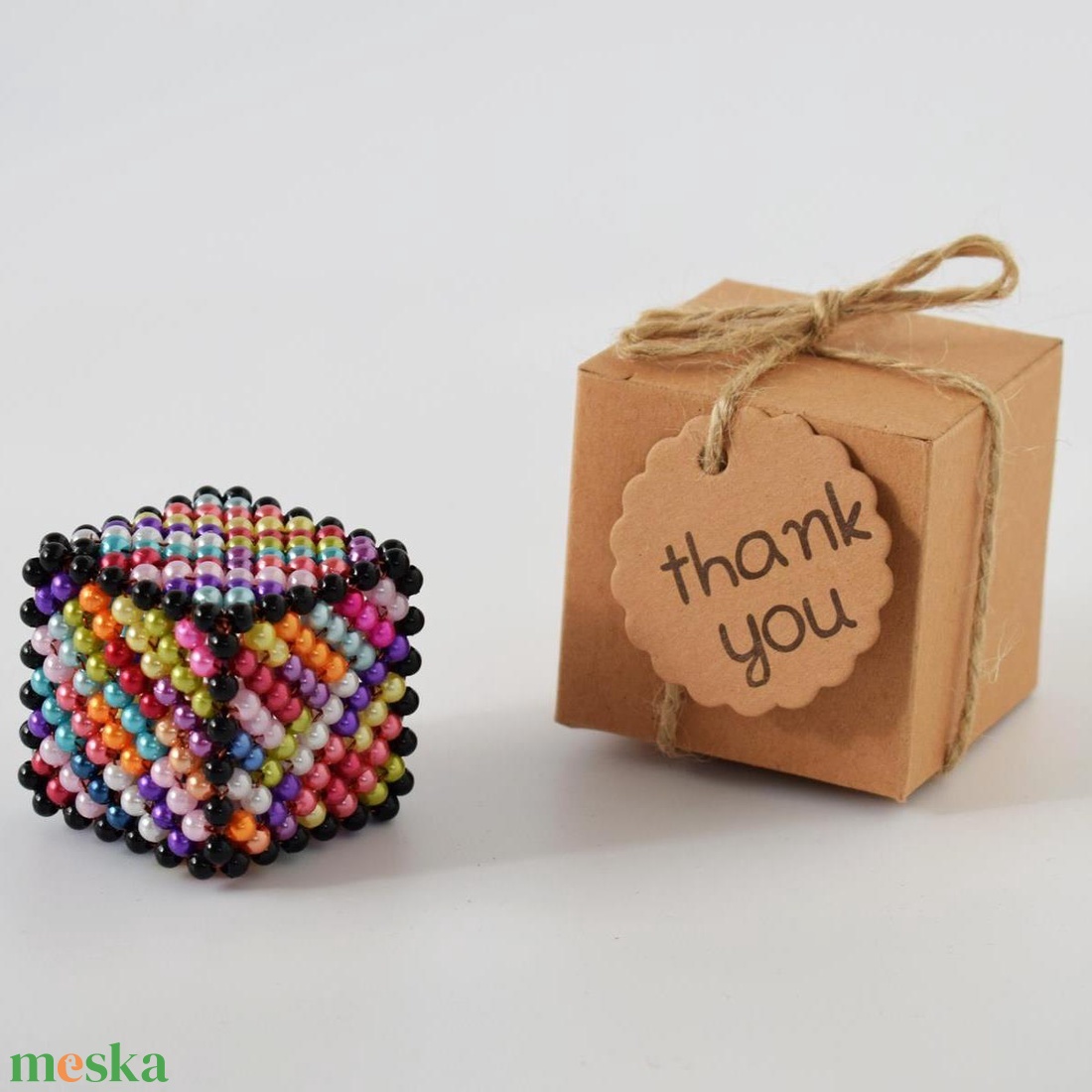 Ezerszínű kocka fekete élekkel - otthon & életmód - dekoráció - dísztárgy - Meska.hu