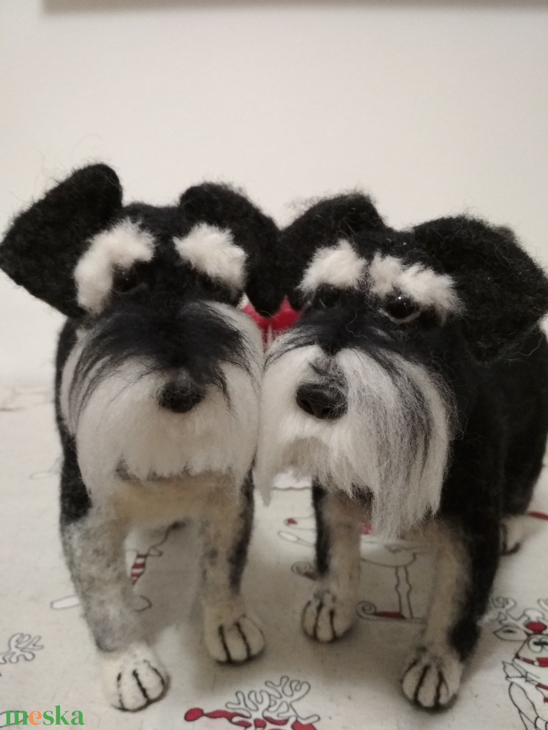Nemez, tűnemezelt törpe schnauzer kutya - otthon & életmód - dekoráció - ajtó- és ablak dekoráció - ablakdísz - Meska.hu Nemez, tűnemezelt törpe schnauzer kutya - otthon & életmód - dekoráció - ajtó- és ablak dekoráció - ablakdísz - Meska.hu