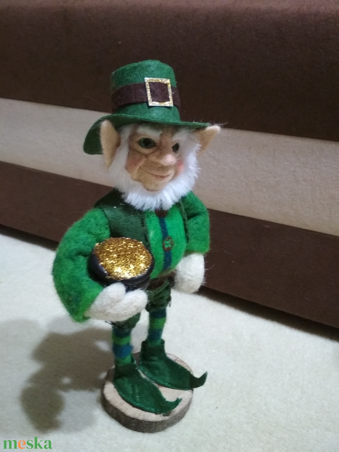 Tűnemezelt, nemez ír Leprechaun - játék & sport - plüssállat & játékfigura - más figura - Meska.hu Tűnemezelt, nemez ír Leprechaun - játék & sport - plüssállat & játékfigura - más figura - Meska.hu