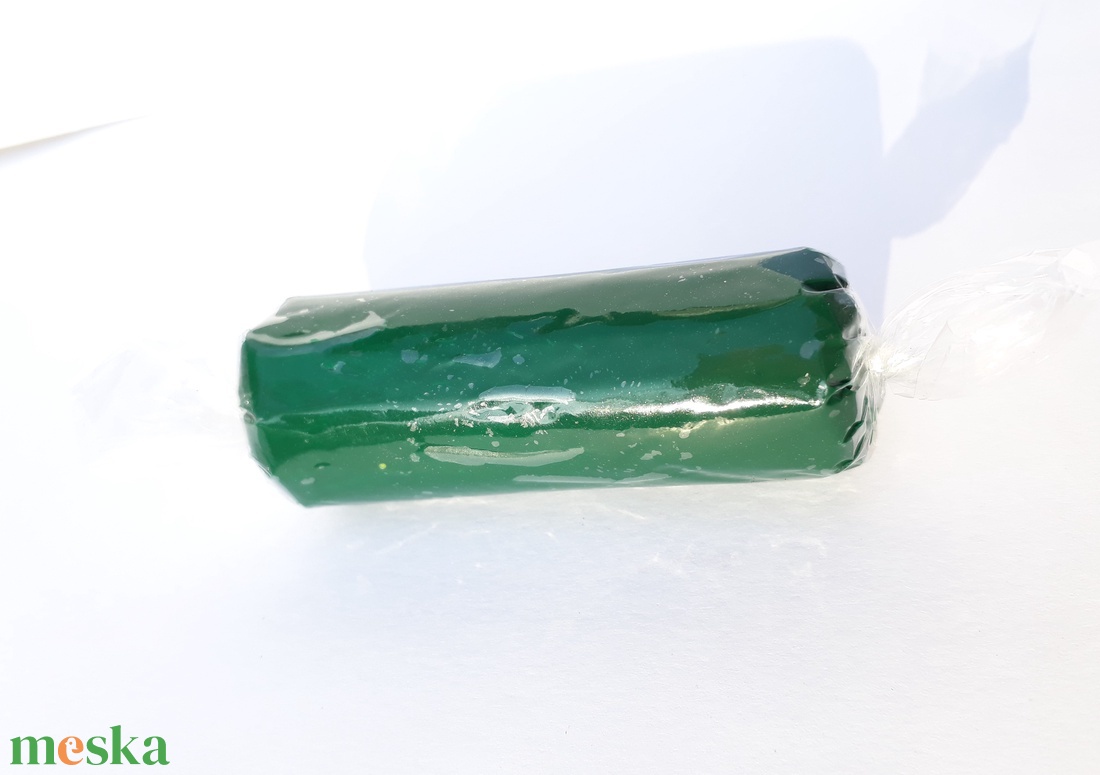 Süthető gyurma palackzöld - Plast-Kitt, 3 dkg - kellékek & szerszámok - gyurma - kiégethető gyurma - Meska.hu