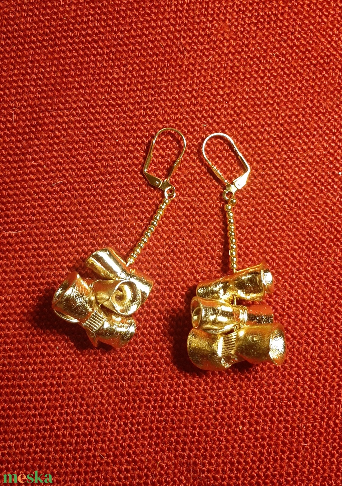 Arany rózsa fülbevaló Plast-Kitt gyurmából (nem csak) Szilveszterre! - ékszer - fülbevaló - lógó fülbevaló - Meska.hu