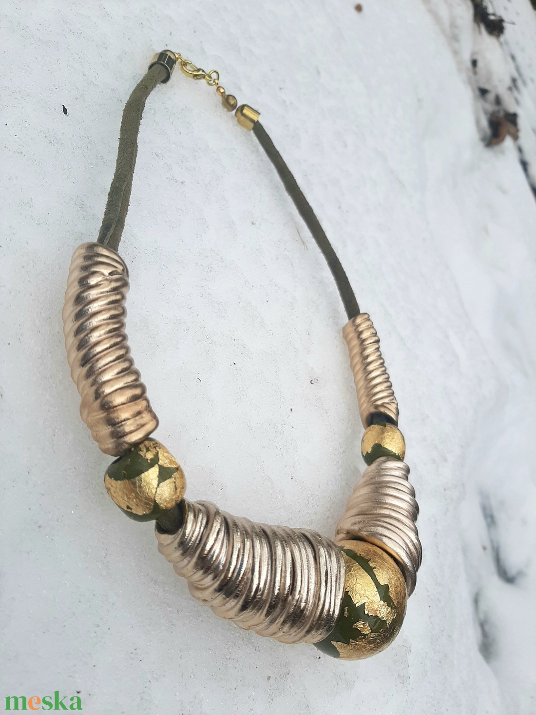 Arany tölcséres-nagy golyós lánc, aranyfüsttel - ékszer - nyaklánc - statement nyaklánc - Meska.hu