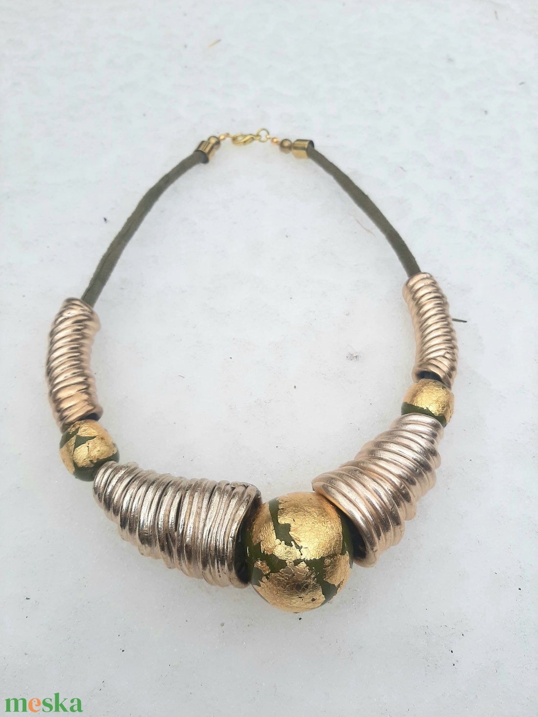 Arany tölcséres-nagy golyós lánc, aranyfüsttel - ékszer - nyaklánc - statement nyaklánc - Meska.hu