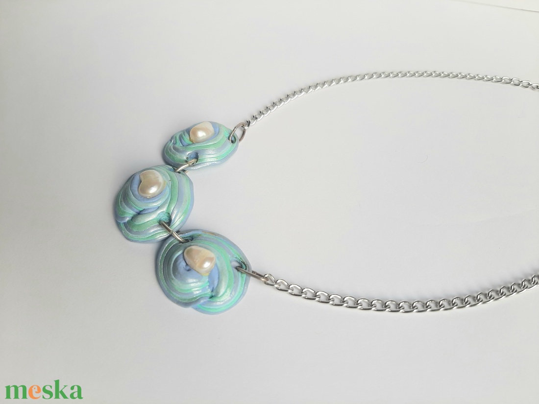 Ovális három korongos lánc tenyésztett gyönggyel - türkíz - ékszer - nyaklánc - statement nyaklánc - Meska.hu