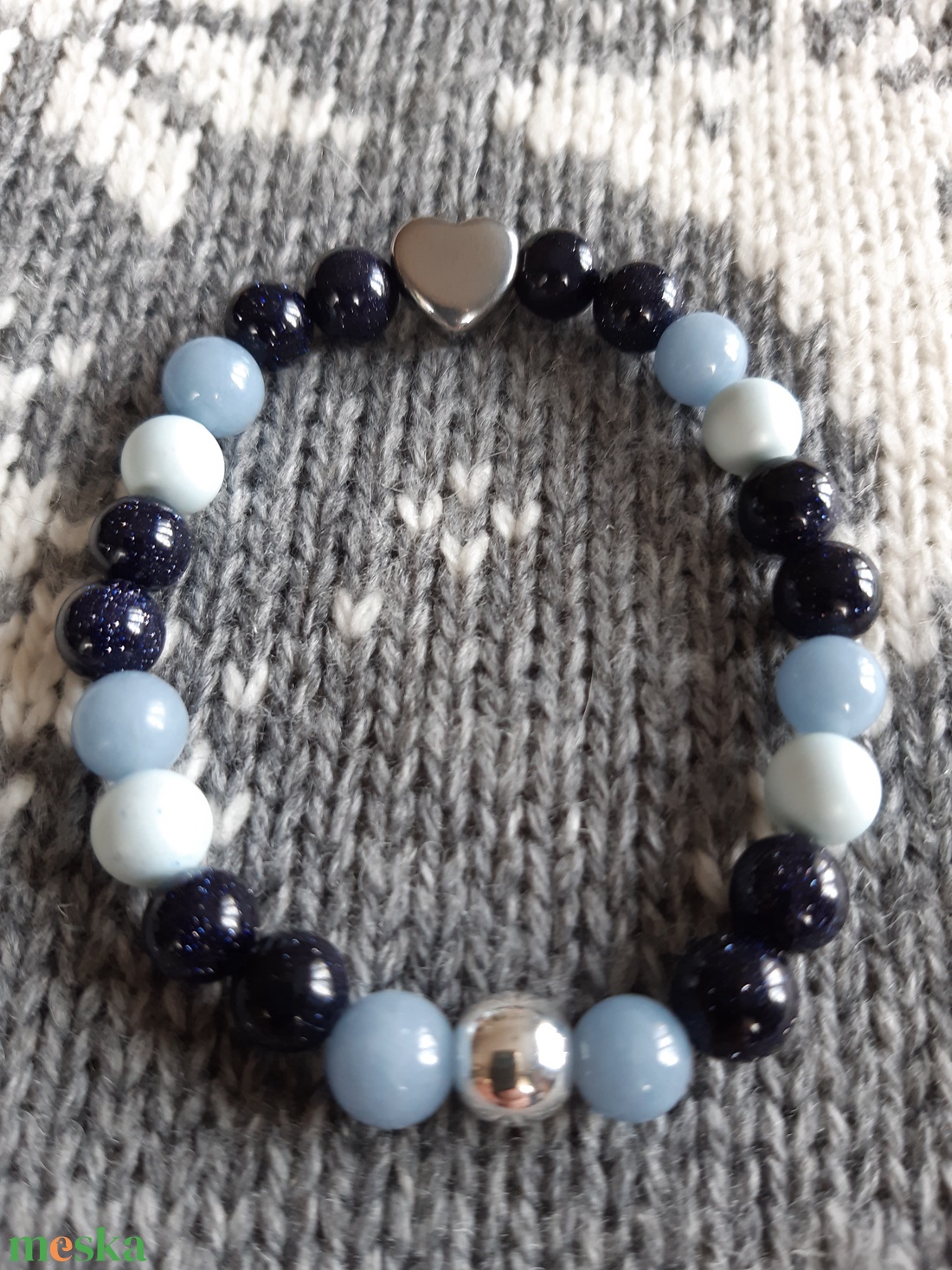 Bársonyos ragyogás karkötő kékben, Homokkő, Angelit, Hematit ásvánnyal és Swarovski gyönggyel - ékszer - karkötő - gyöngyös karkötő - Meska.hu