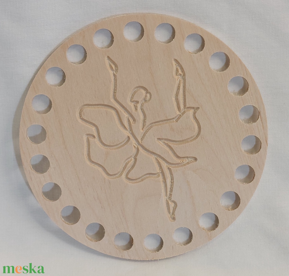  Horgolóható faalap - kellékek & szerszámok - hobby fa alapanyag - rétegelt lemez, fa alap - Meska.hu