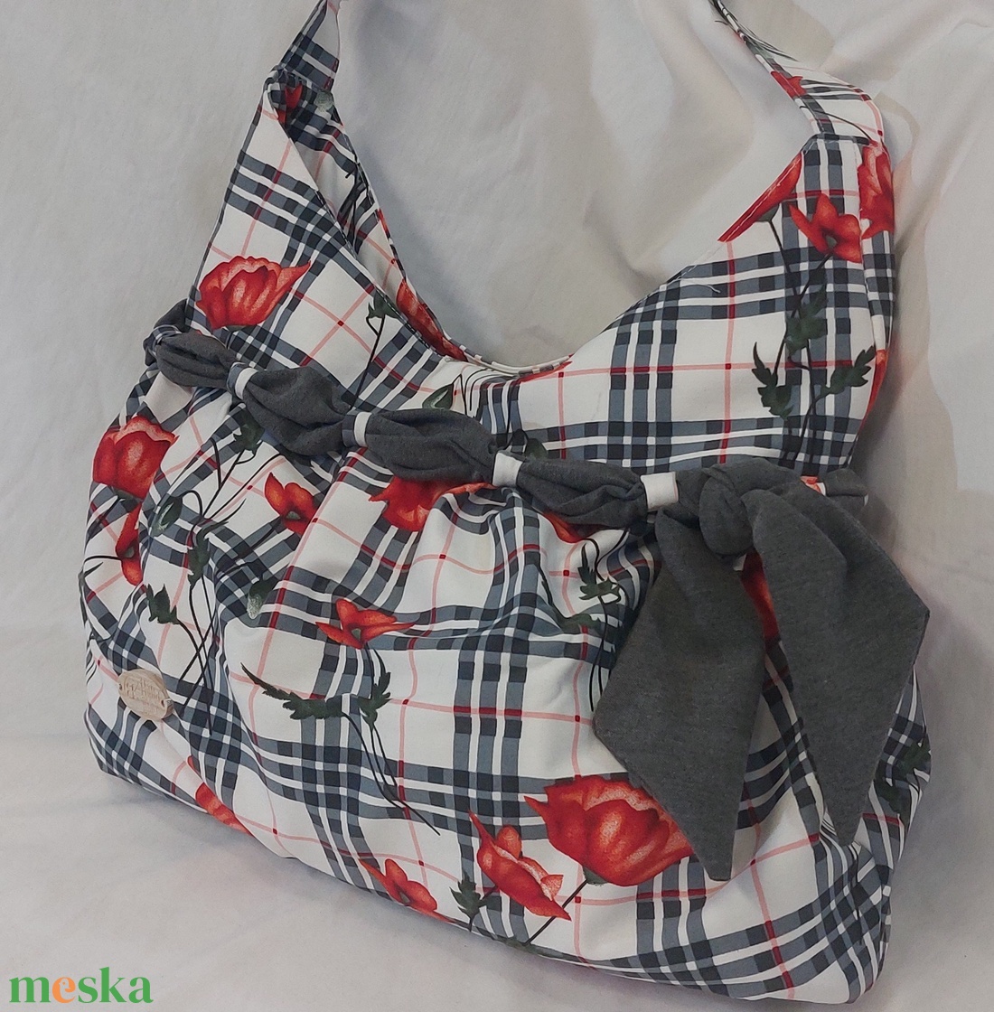 kockás-virágos masnis táska - táska & tok - kézitáska & válltáska - válltáska - Meska.hu