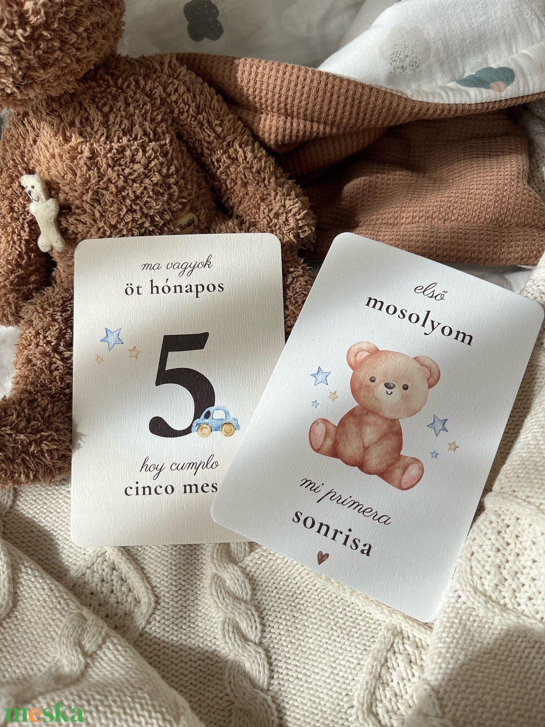 Magyarspanyol letölthető, nyomtatható mérföldkő kártya, fiú kék mackó digitális PDF (Tarjetas de hitos bilingües) - művészet - grafika & illusztráció - digitális - Meska.hu