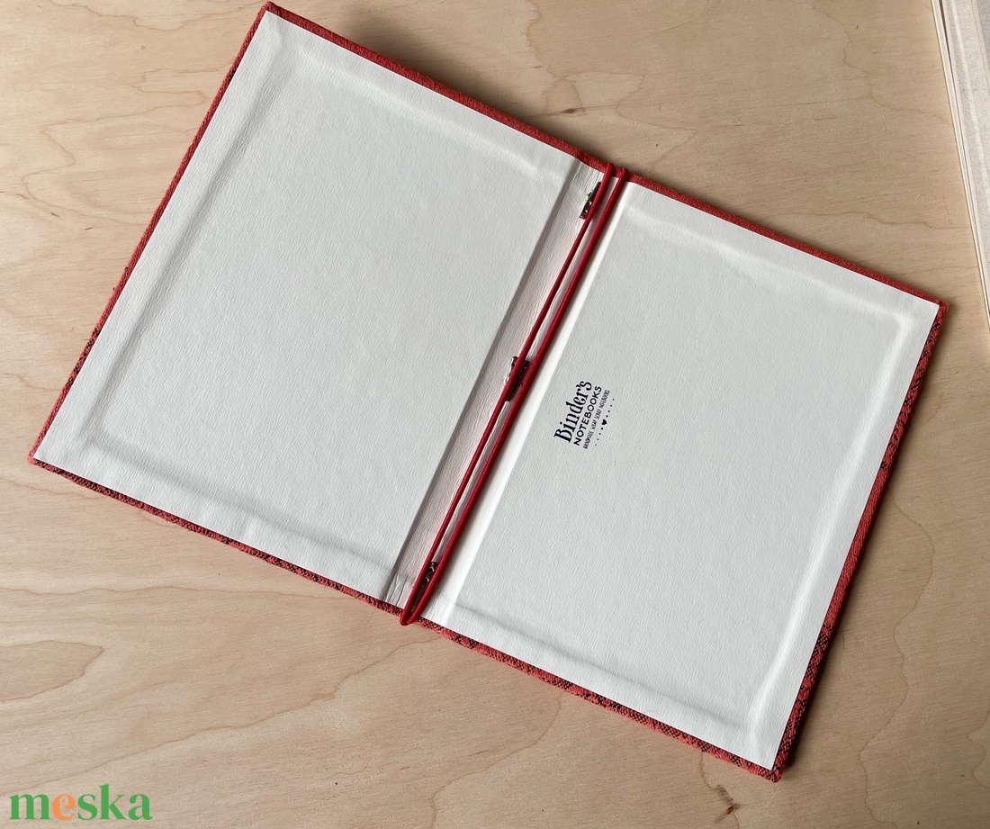 Piros füzettartó, füzetborító, traveller's notebook, A/5, keménytáblás, textilborítós - otthon & életmód - papír, írószer - könyv- és füzetborító - Meska.hu Piros füzettartó, füzetborító, traveller's notebook, A/5, keménytáblás, textilborítós - otthon & életmód - papír, írószer - könyv- és füzetborító - Meska.hu