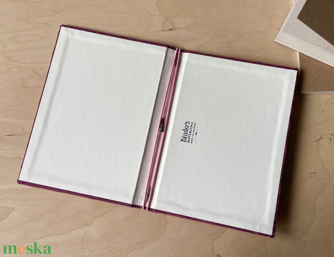 Selymesen fénylő, fésült pamut borítós füzettartó, füzetborító, traveller's notebook, A/5, keménytáblás, lila - otthon & életmód - papír, írószer - könyv- és füzetborító - Meska.hu Selymesen fénylő, fésült pamut borítós füzettartó, füzetborító, traveller's notebook, A/5, keménytáblás, lila - otthon & életmód - papír, írószer - könyv- és füzetborító - Meska.hu