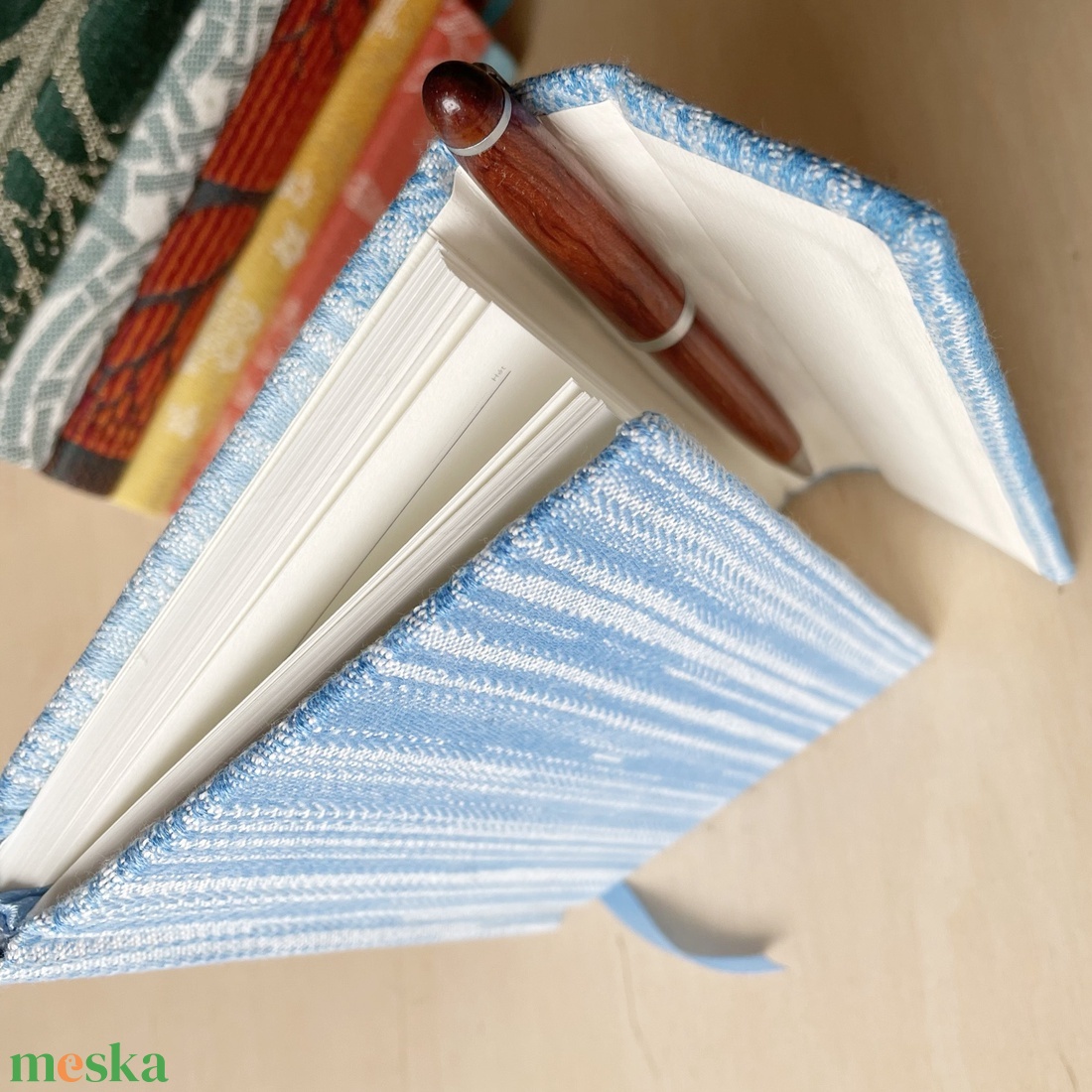 Mágneszáras, A/6-os heti tervező, dátum nélküli naptár, Oscha Matrix textillel - otthon & életmód - papír, írószer - jegyzetfüzet & napló - Meska.hu