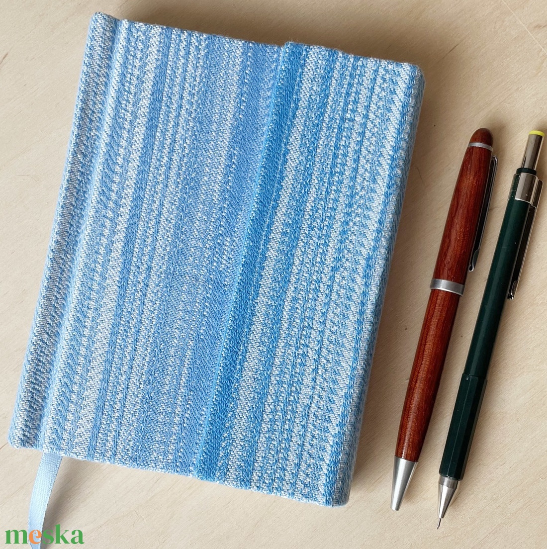 Mágneszáras, A/6-os heti tervező, dátum nélküli naptár, Oscha Matrix textillel - otthon & életmód - papír, írószer - jegyzetfüzet & napló - Meska.hu