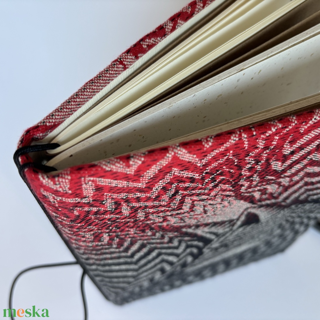Fekete róka füzettartó, füzetborító, traveller's notebook, A/5, keménytáblás, Oscha Zorro - otthon & életmód - papír, írószer - könyv- és füzetborító - Meska.hu Fekete róka füzettartó, füzetborító, traveller's notebook, A/5, keménytáblás, Oscha Zorro - otthon & életmód - papír, írószer - könyv- és füzetborító - Meska.hu