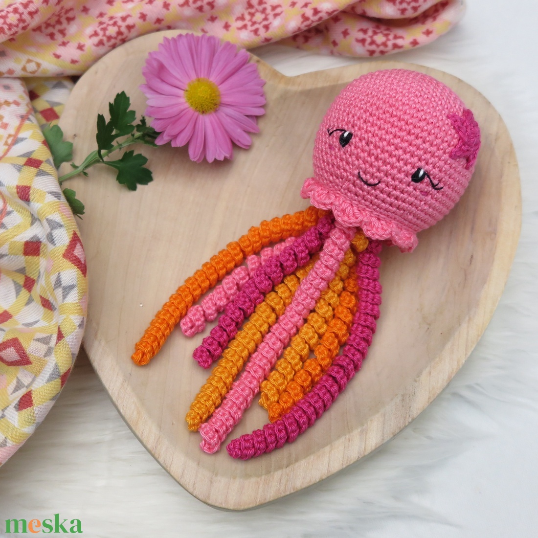 Horgolt pink polip (csörgővel is kérhető) - játék & sport - plüssállat & játékfigura - polip - Meska.hu