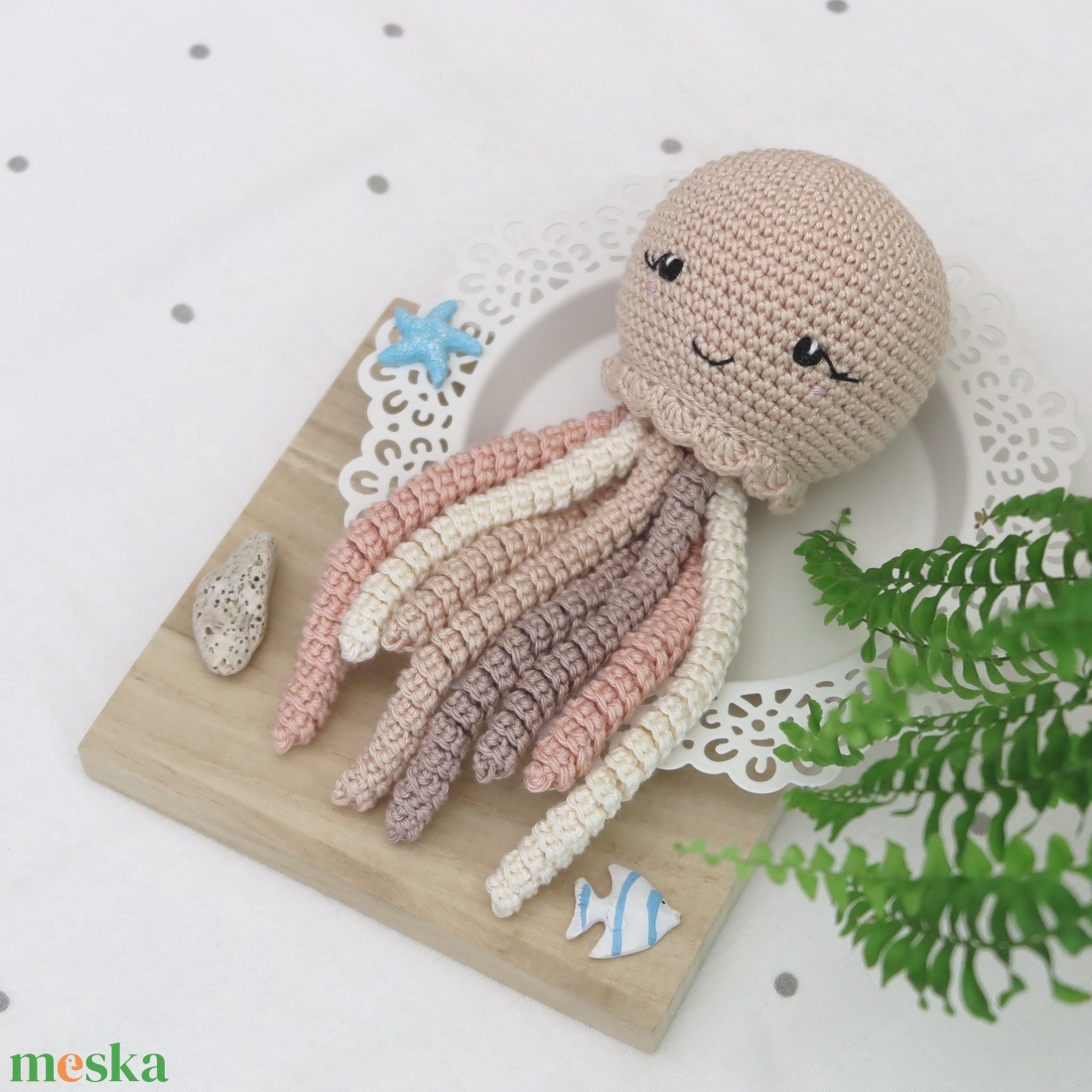 Horgolt púder polip újszülötteknek � Bababarát alvóka (100% pamut) - baba - mama - baba játékok - szundikendő, alvóka - Meska.hu