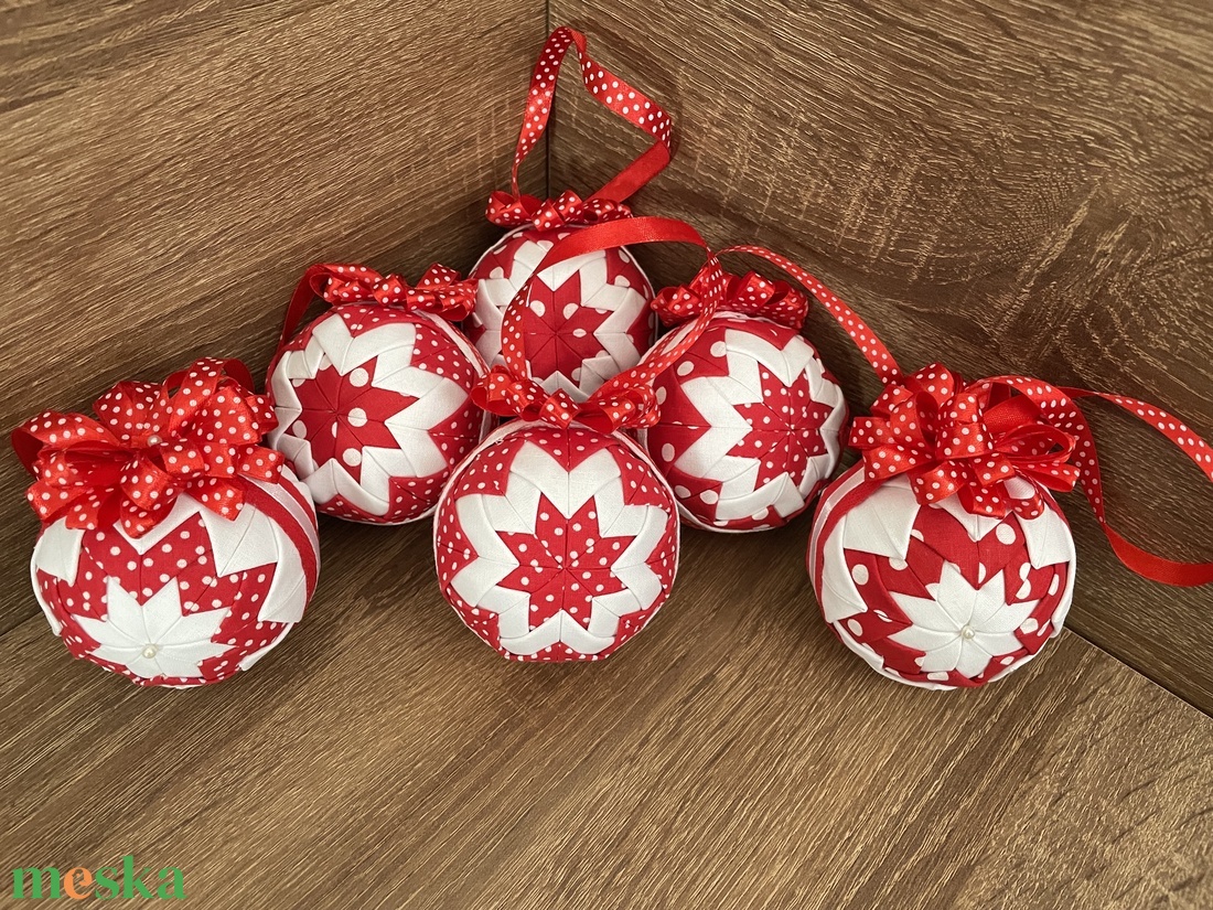 6 db-os gömb szettben, piros-fehér színben, pöttyös mintával - otthon & életmód - dekoráció - dísztárgy - Meska.hu