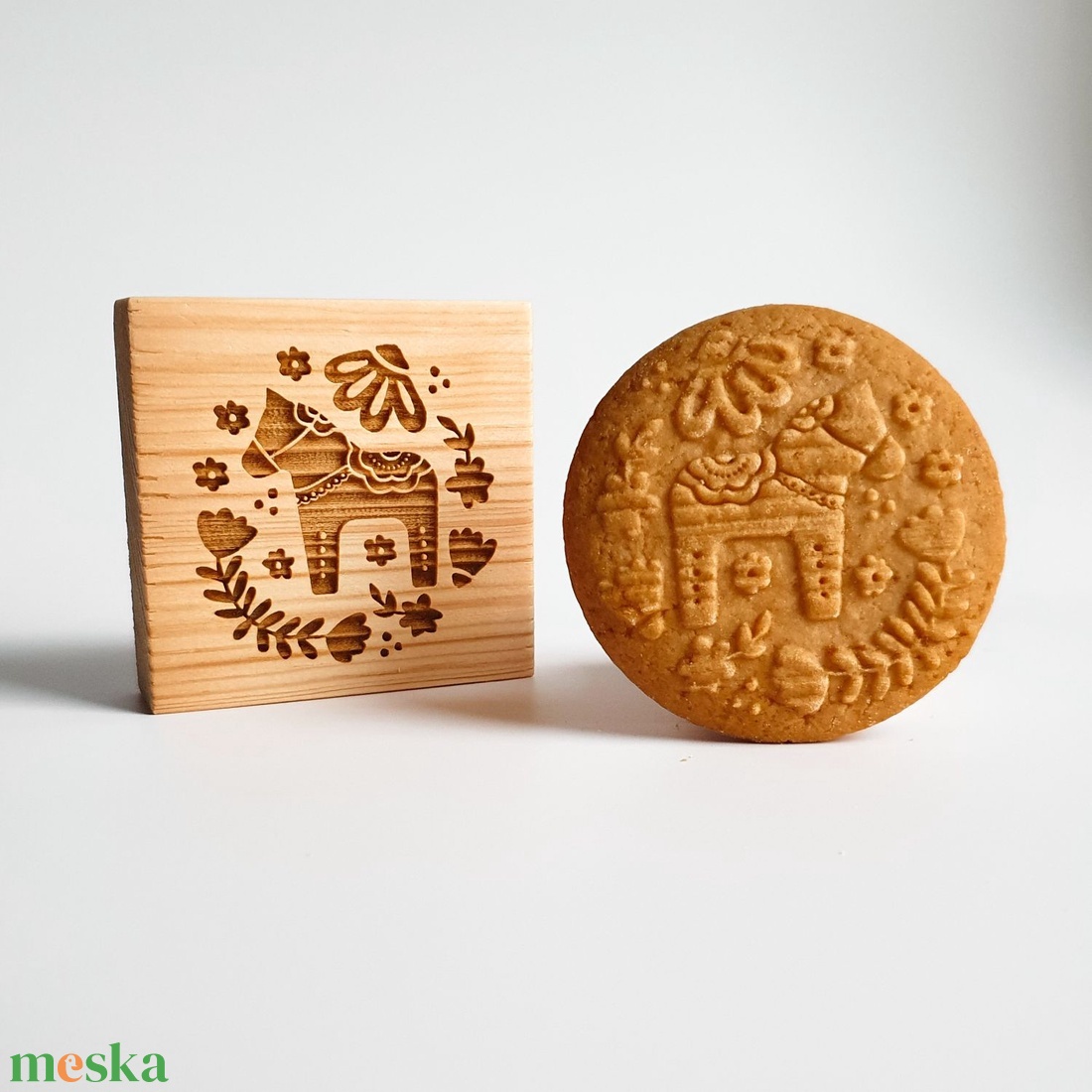 Dala ló virággal - Karácsonyi mézeskalács kekszpecsét folklór skandináv mintával - otthon & életmód - konyhafelszerelés, tálalás - sütés, főzés - sütidísz - Meska.hu Dala ló virággal - Karácsonyi mézeskalács kekszpecsét folklór skandináv mintával - otthon & életmód - konyhafelszerelés, tálalás - sütés, főzés - sütidísz - Meska.hu