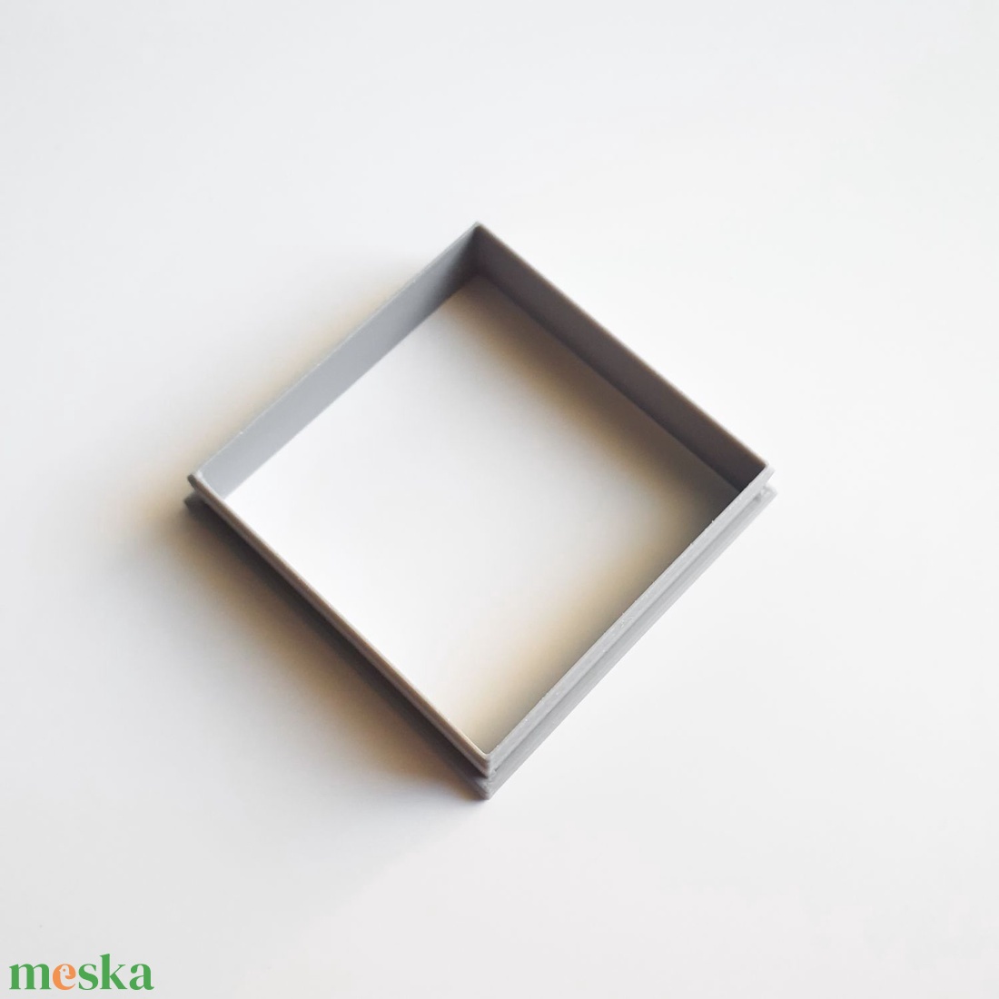 6 x 6 cm-es szögletes kiszúró - mézeskalács, keksz, kerámia - otthon & életmód - konyhafelszerelés, tálalás - sütés, főzés - sütikiszúró - Meska.hu