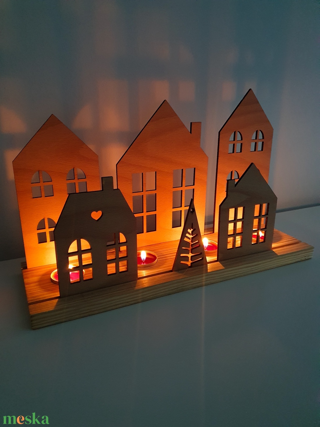 Karácsonyi ablakdísz, Gyertyatartó fa házakkal, mécsestartó - otthon & életmód - gyertya, illat, aroma - gyertyatartó - Meska.hu Karácsonyi ablakdísz, Gyertyatartó fa házakkal, mécsestartó - otthon & életmód - gyertya, illat, aroma - gyertyatartó - Meska.hu