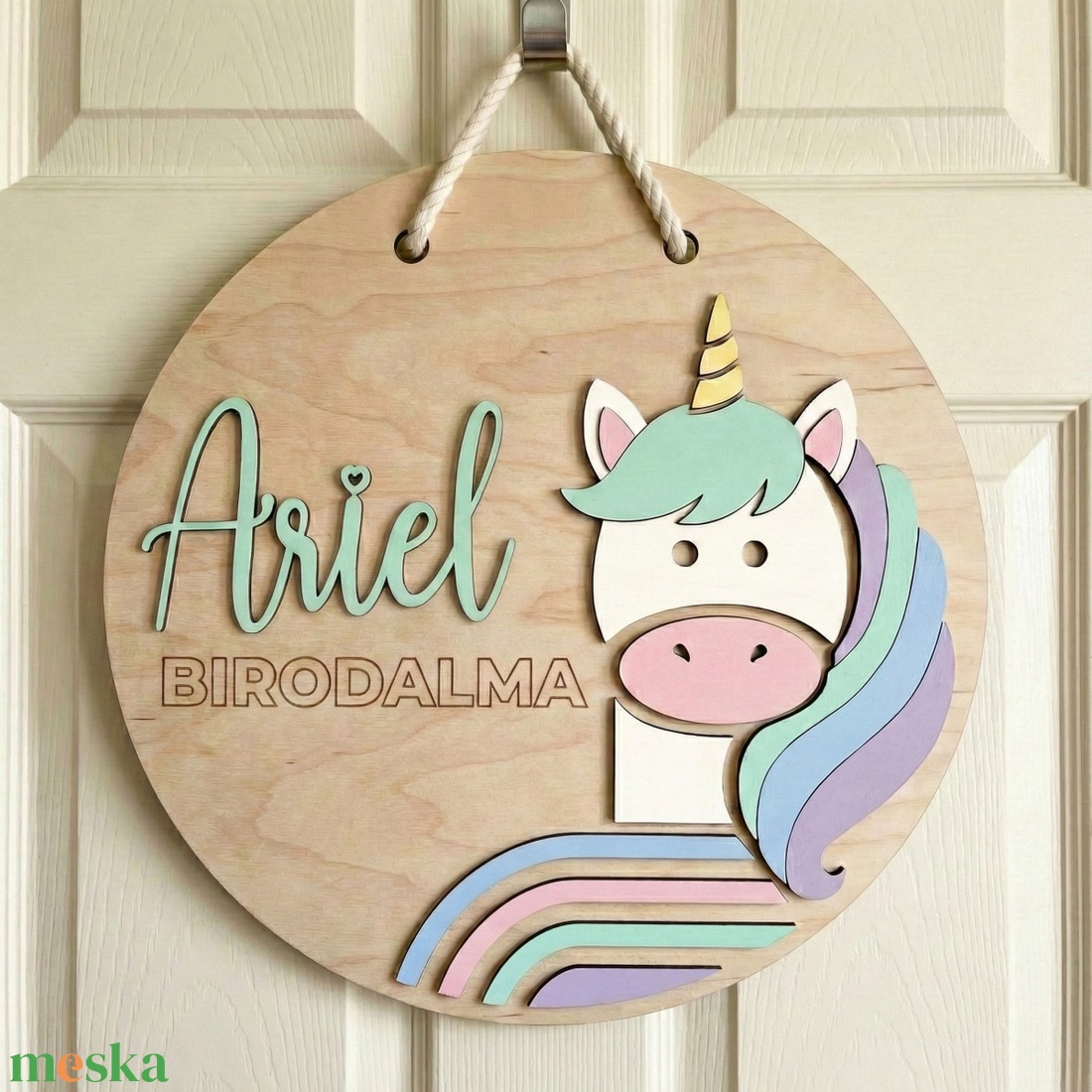 Egyedi gyerekszoba ajtódísz, névtábla falra, lemúr figurával, kreatív fotózási kellék - otthon & életmód - dekoráció - ajtó- és ablak dekoráció - ajtódísz & kopogtató - Meska.hu