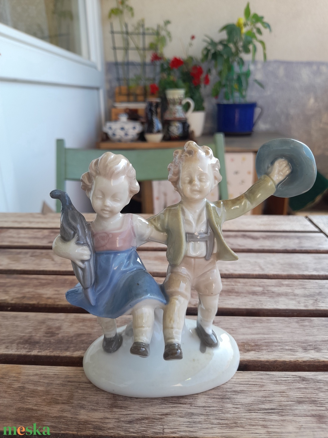 Porcelán, táncoló gyerekpár - esküvő - dekoráció - asztaldísz - Meska.hu Porcelán, táncoló gyerekpár - esküvő - dekoráció - asztaldísz - Meska.hu