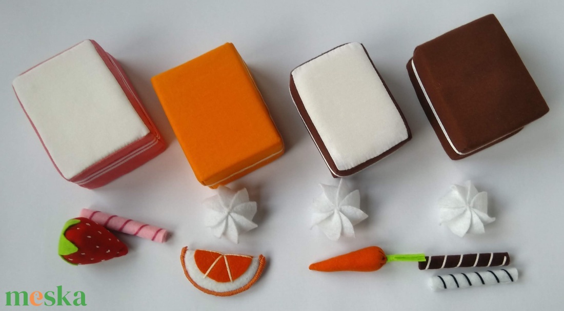 Töbféle sütemény - játék & sport - szerepjáték - Meska.hu