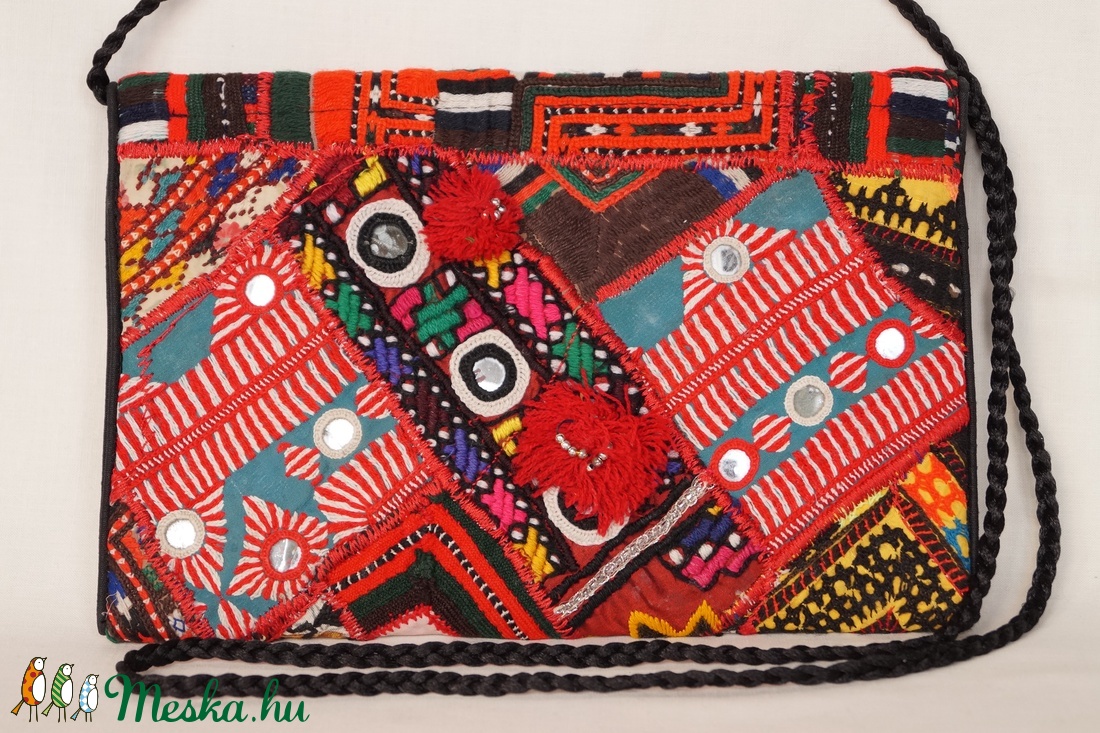 Boríték táska, kézzel hímzett, patchwork válltáska, kézi táska 4. - táska & tok - kézitáska & válltáska - vállon átvethető táska - Meska.hu Boríték táska, kézzel hímzett, patchwork válltáska, kézi táska 4. - táska & tok - kézitáska & válltáska - vállon átvethető táska - Meska.hu