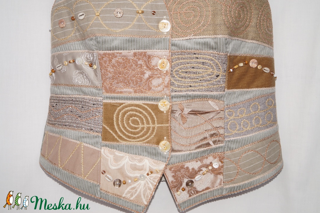 Női, bézs színű mellény - ruha & divat - női ruha - mellény - Meska.hu