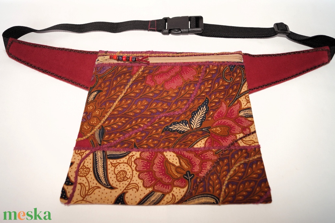 Barna, bordó, virágos, batikolt, fesztivál design övtáska, egyedi cipzáros övtáska indonéz batikolt pamutvászonból - táska & tok - övtáska - Meska.hu