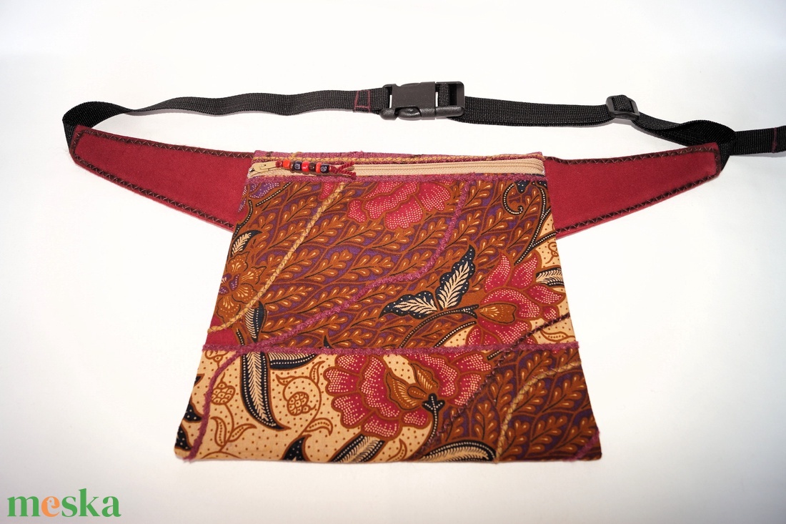 Barna, bordó, virágos, batikolt, fesztivál design övtáska, egyedi cipzáros övtáska indonéz batikolt pamutvászonból - táska & tok - övtáska - Meska.hu