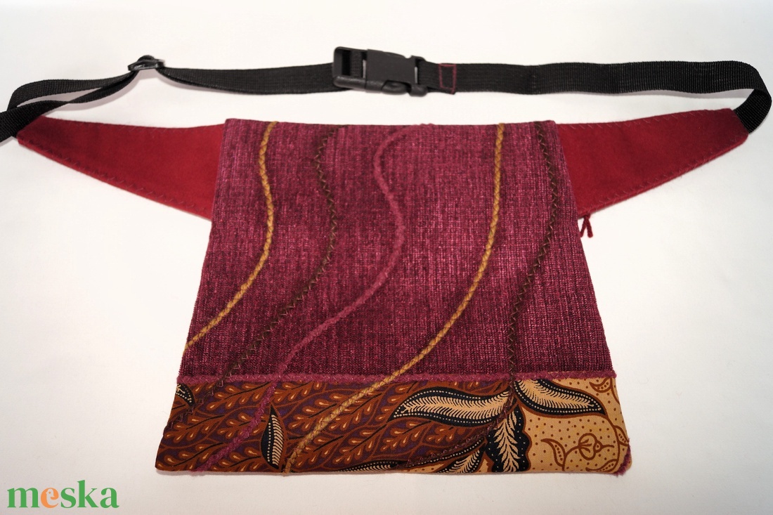 Barna, bordó, virágos, batikolt, fesztivál design övtáska, egyedi cipzáros övtáska indonéz batikolt pamutvászonból - táska & tok - övtáska - Meska.hu