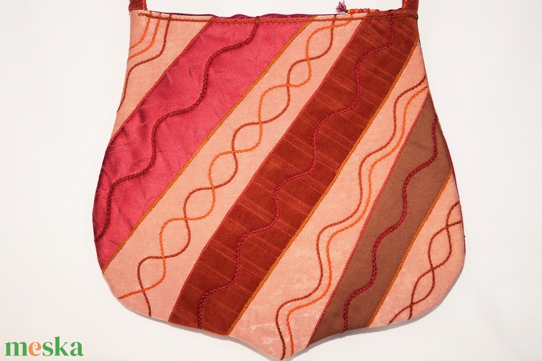  Narancssárga, rozsdabarna, piros, szivárványos, gyöngyös, női textil válltáska - táska & tok - kézitáska & válltáska - válltáska - Meska.hu