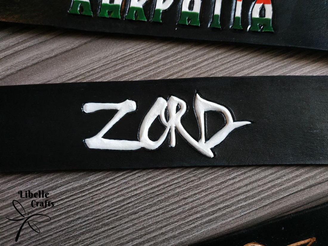 Zord feliratú karpánt - ékszer - karkötő - széles karkötő - Meska.hu