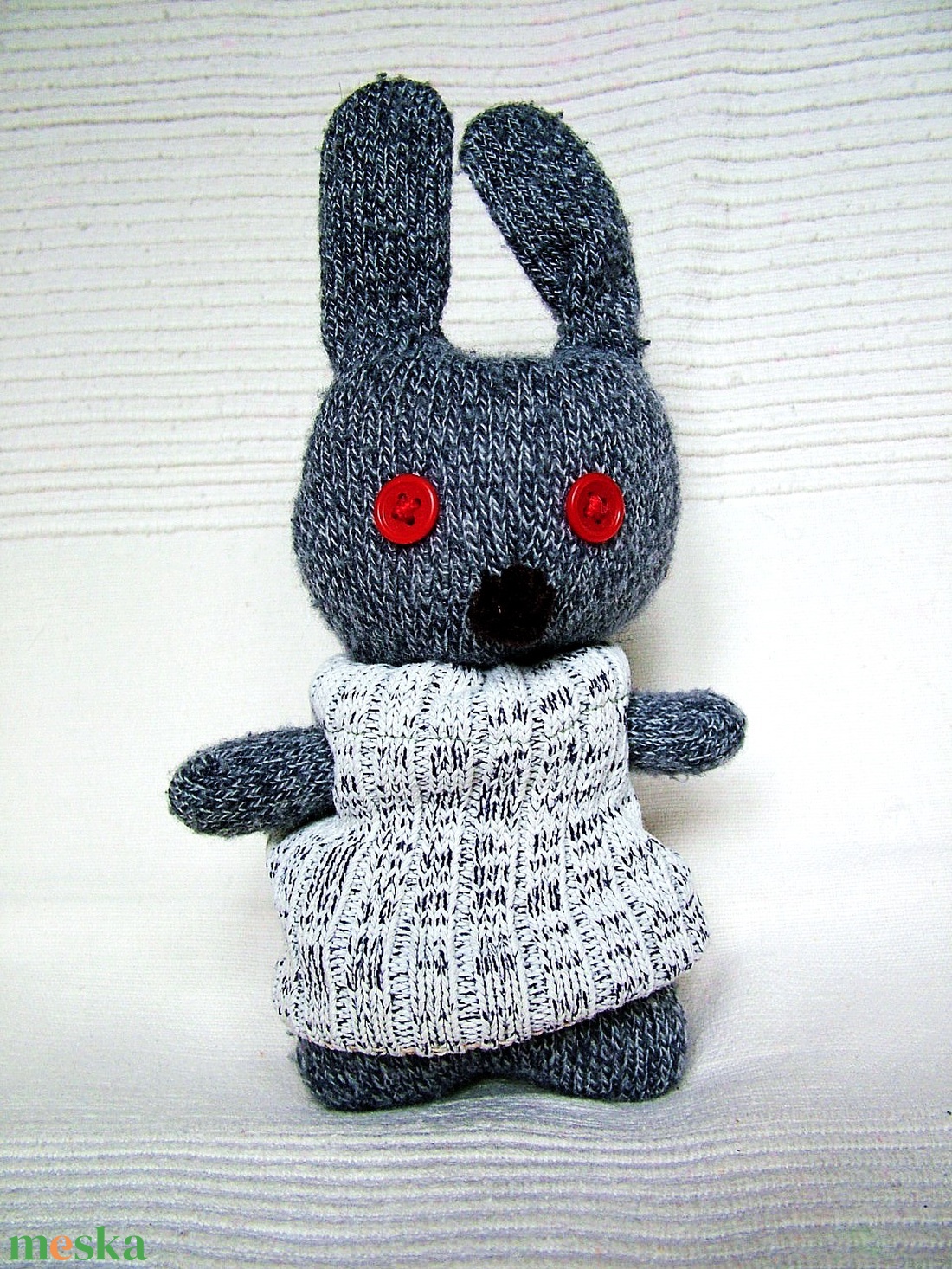 Picur - újrahasznos vagány nyuszi - 100% recycled - játék & sport - plüssállat & játékfigura - nyuszi - Meska.hu Picur - újrahasznos vagány nyuszi - 100% recycled - játék & sport - plüssállat & játékfigura - nyuszi - Meska.hu