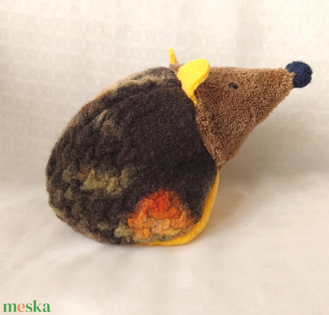 Sárga, rózsás meggymagos babzsák süni (Beanbag hedgehog) - játék & sport - plüssállat & játékfigura - süni - Meska.hu Sárga, rózsás meggymagos babzsák süni (Beanbag hedgehog) - játék & sport - plüssállat & játékfigura - süni - Meska.hu