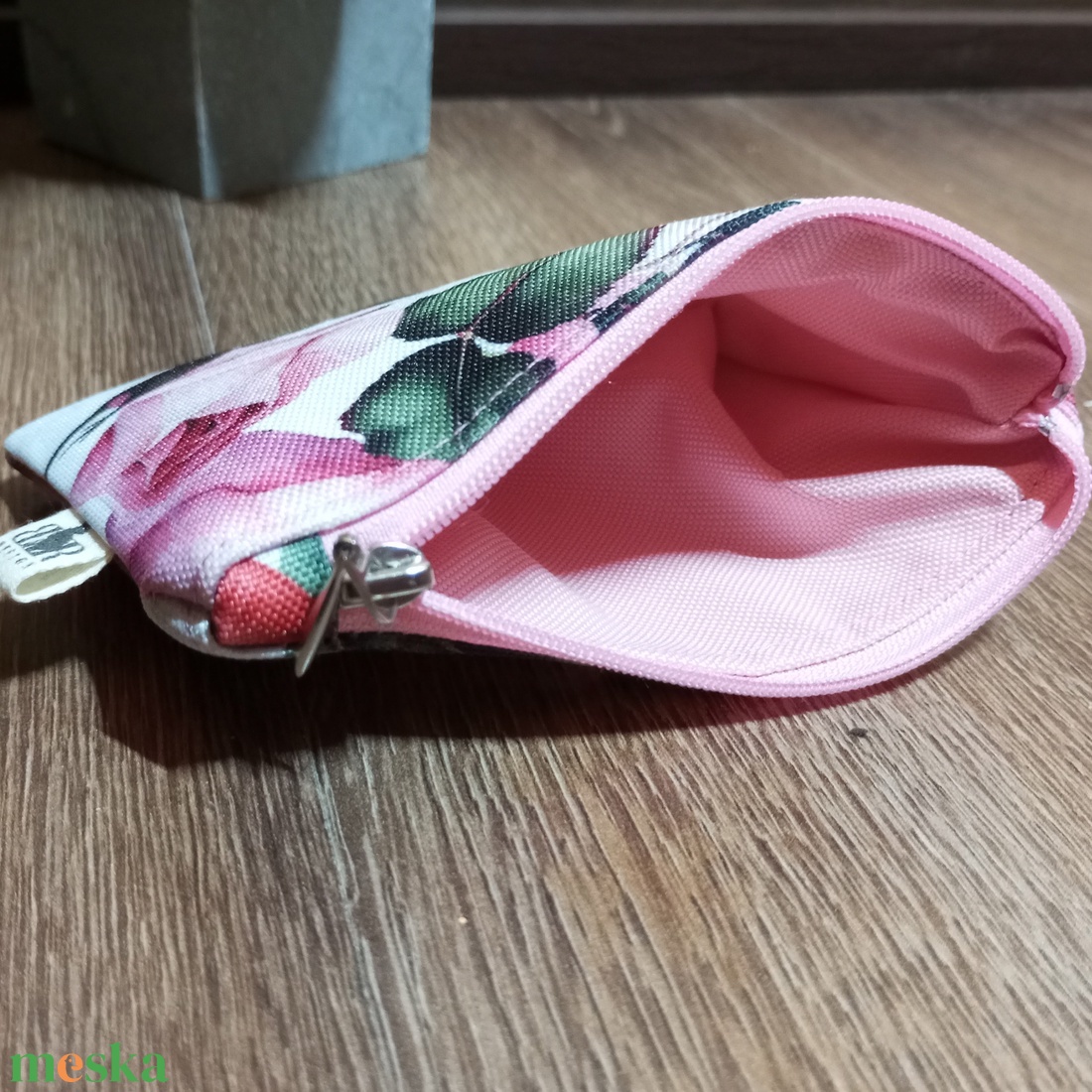 Rózsás pici neszeszer, pénztárca - táska & tok - neszesszer - Meska.hu