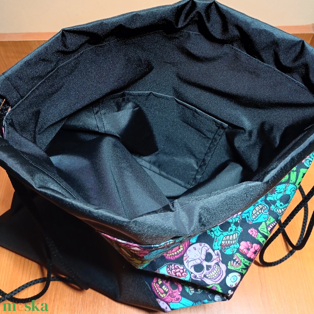 Zombie-mintás tornazsák - táska & tok - hátizsák - tornazsák, gymbag - Meska.hu