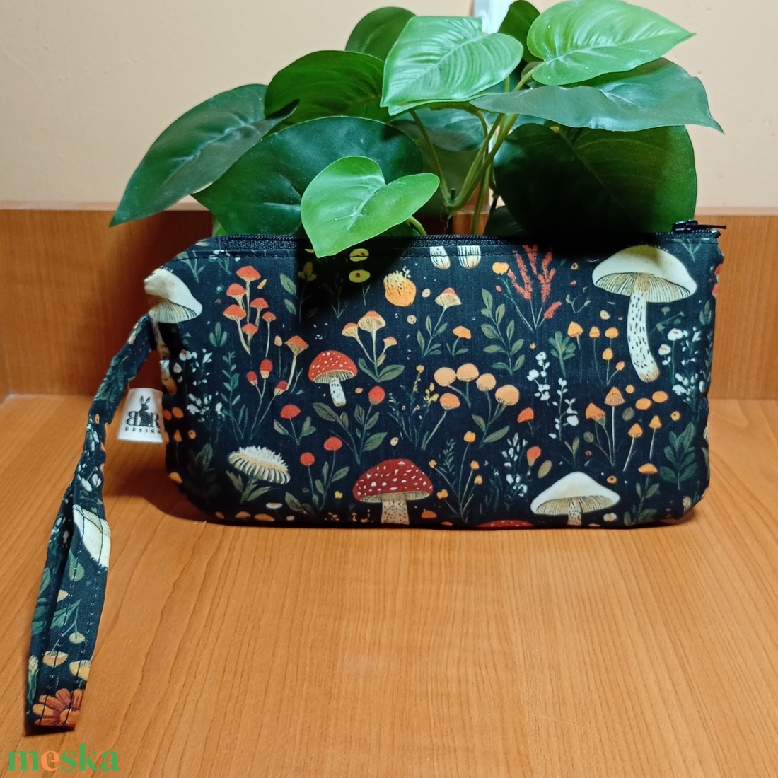 Két rekeszes gombamintás neszeszer - táska & tok - neszesszer - Meska.hu