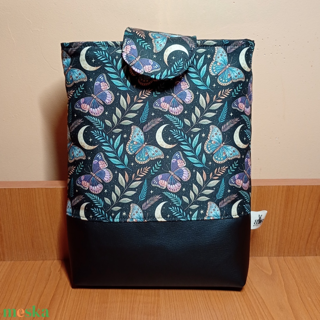 Lepkék és holdak könyvtok - könyv & zene - könyvtok - Meska.hu