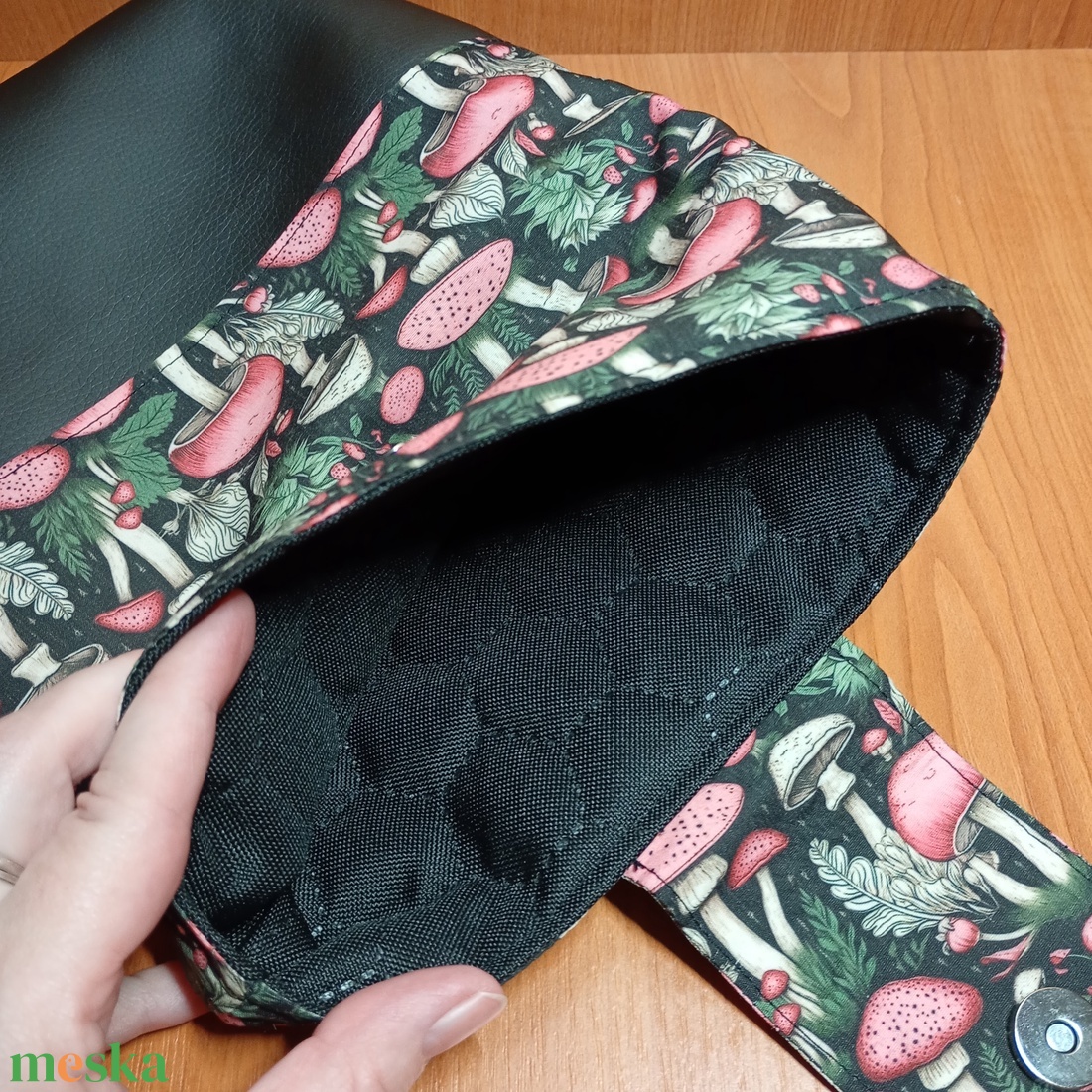 Rózsaszín gombamintás könyvtok - könyv & zene - könyvtok - Meska.hu