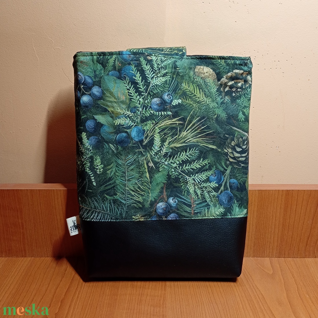 Erdő kincsei könyvtok - könyv & zene - könyvtok - Meska.hu