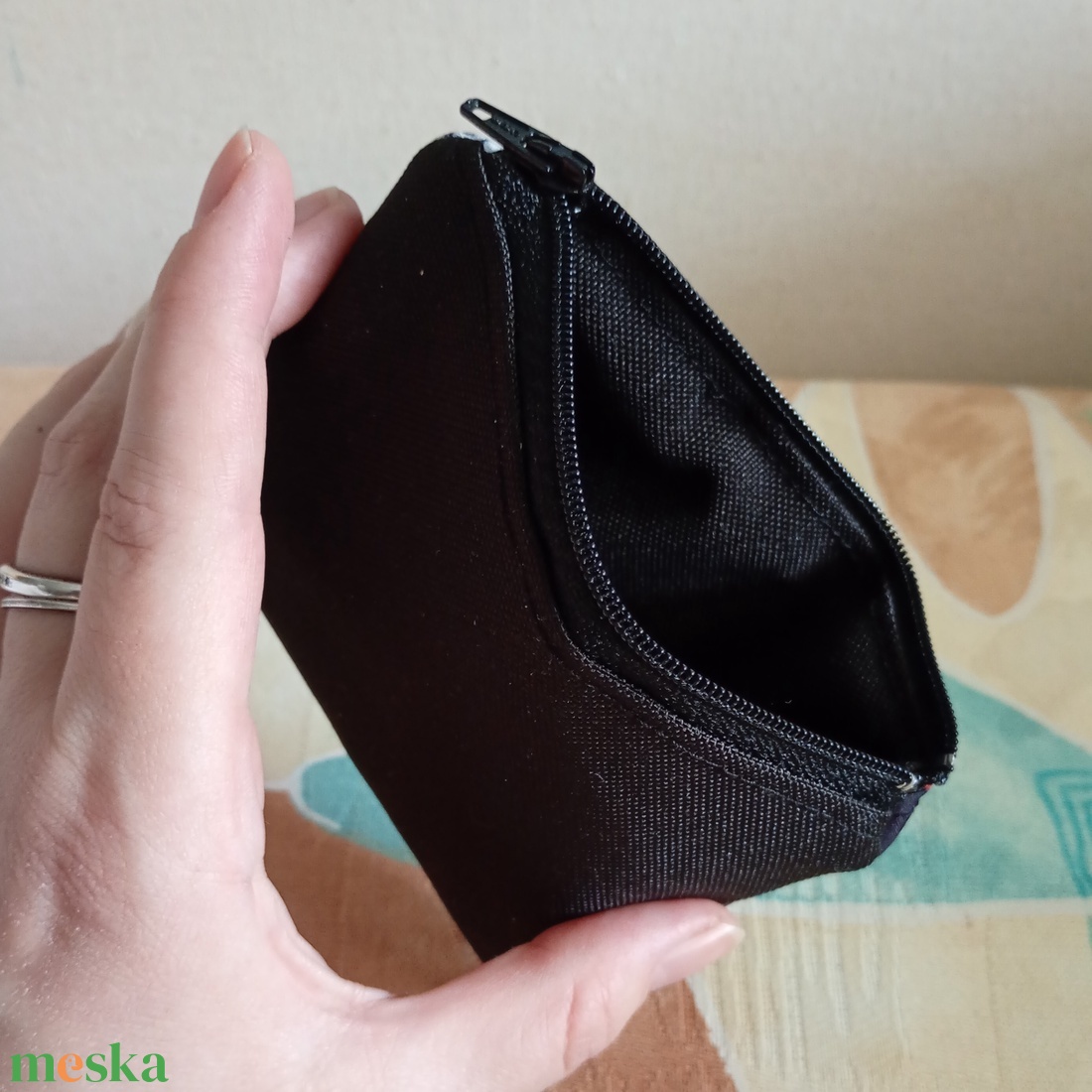 Pici vérnyúl mintás neszeszer - táska & tok - neszesszer - Meska.hu