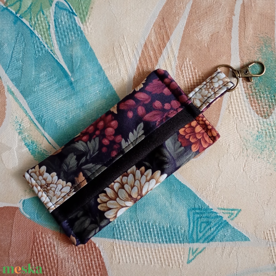 Virágos zsebkendőtartó - táska & tok - pénztárca & más tok - zsebkendőtartó tok - Meska.hu