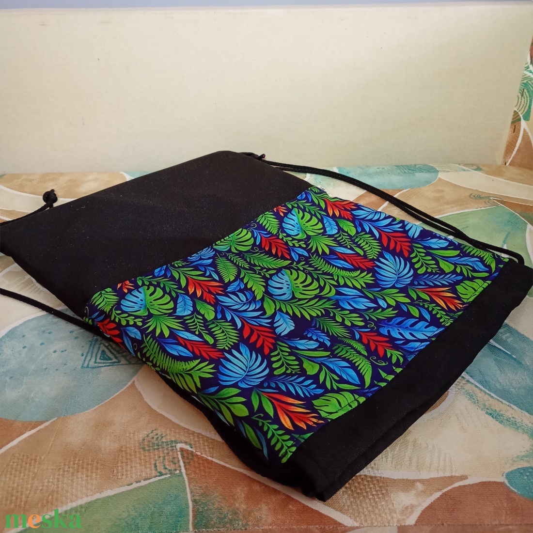 Trópusi levélmintás tornazsák - táska & tok - hátizsák - tornazsák, gymbag - Meska.hu