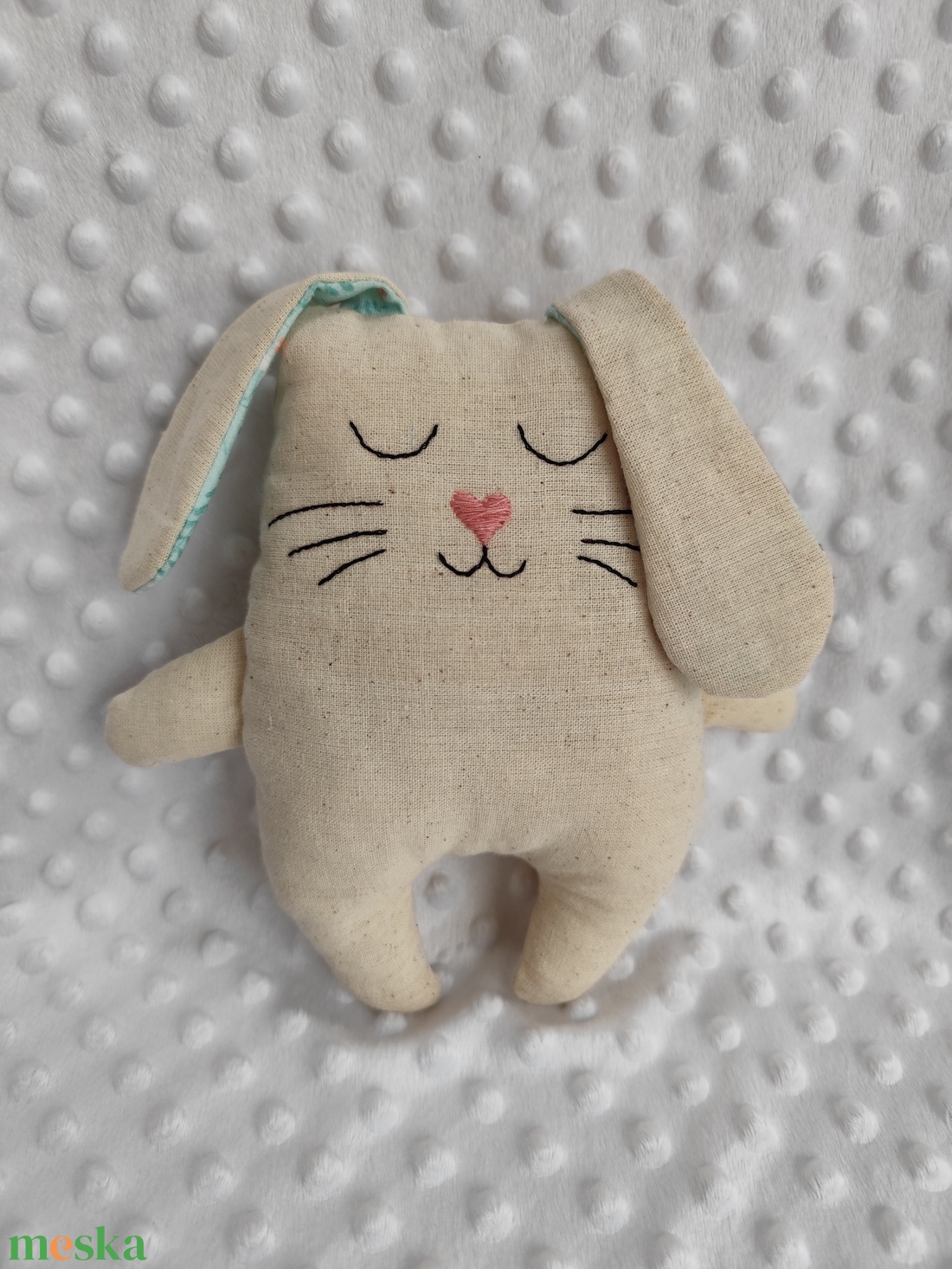 Plüss nyuszi - játék & sport - plüssállat & játékfigura - nyuszi - Meska.hu